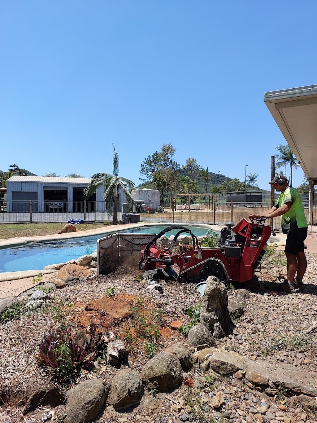 Axemen Stumpgrinding & Lawn Care